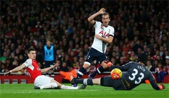 梁康翹多年 梁康翹多年